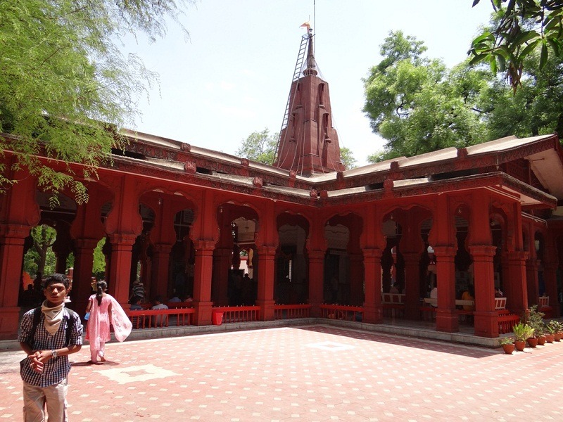 Sarasbaug Ganapathi Temple